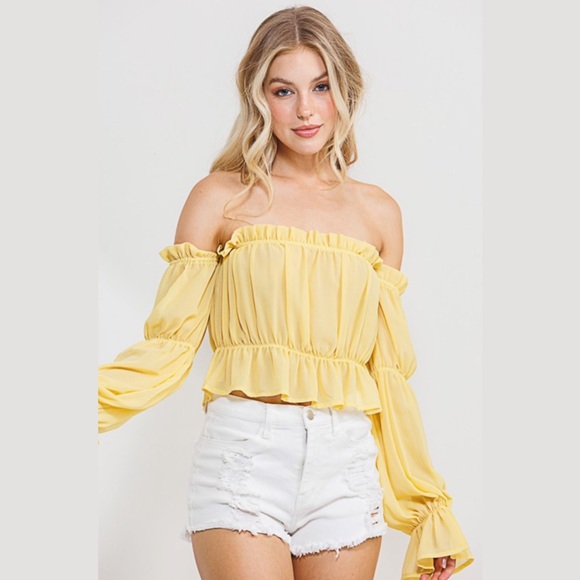 Yellow Long Sleeve Off The Shoulder Wooldobby Top - Picture 2 of 4